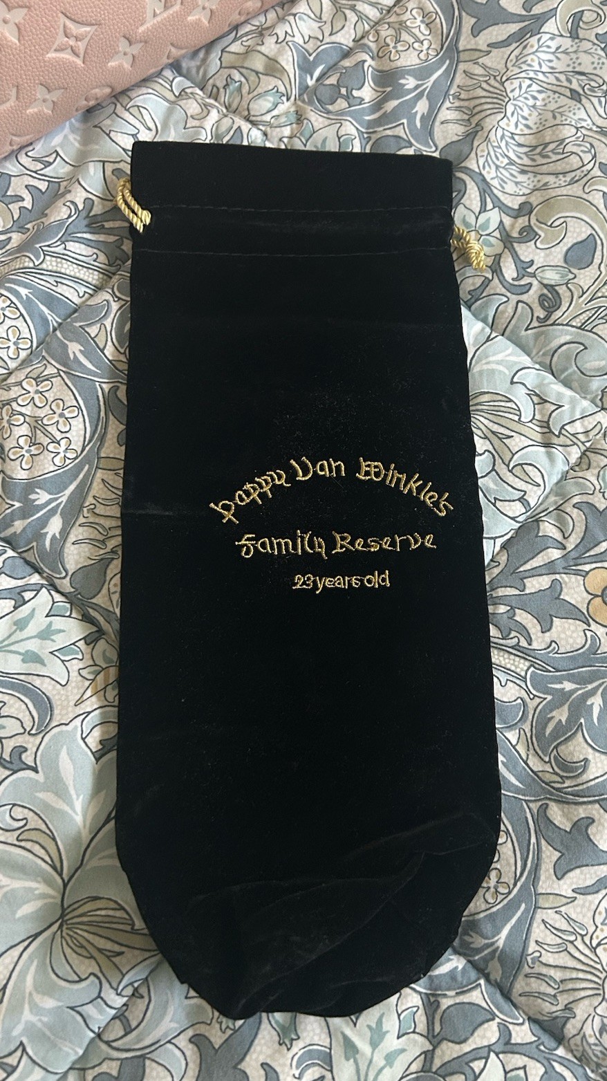 Pappy Van Winkle 23 Year Family Reserve Bourbon Velvet Bottle Bag & Hang Tag