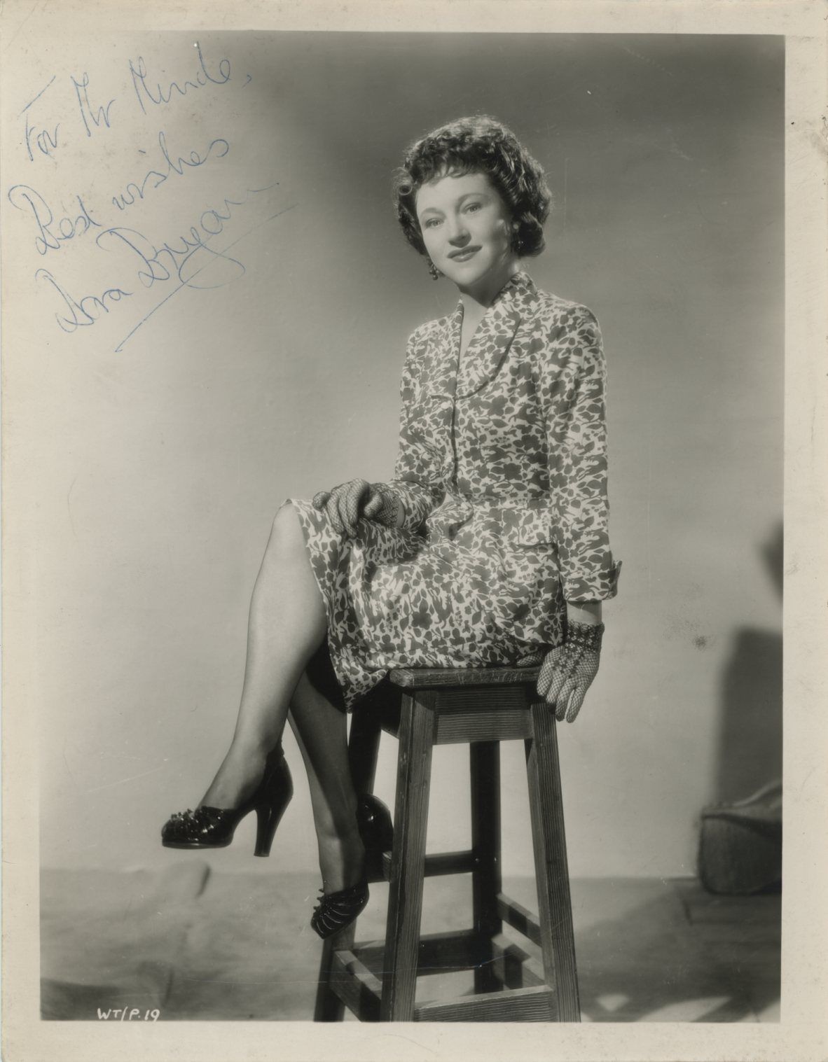 Dora Bryan- Signed Vintage Photograph