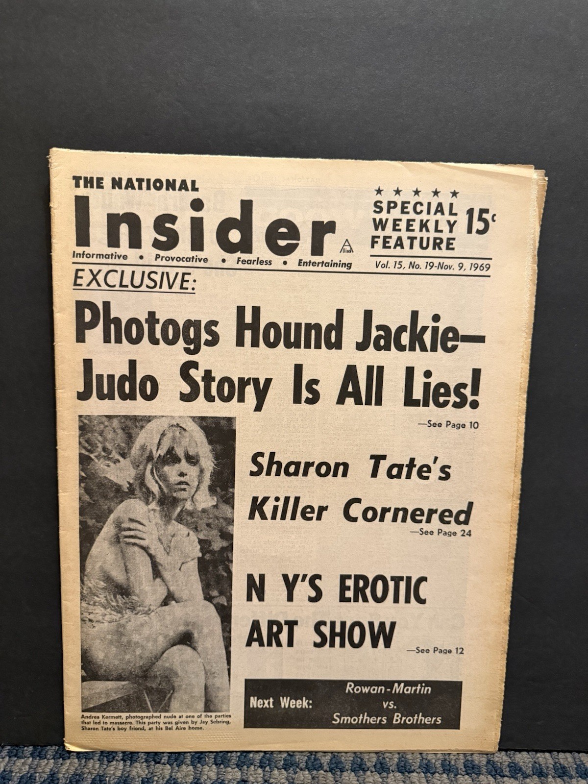 1969 Nov. 9 The National Insider Newspaper, Sharon Tate Killer Cornered (VRN10F)