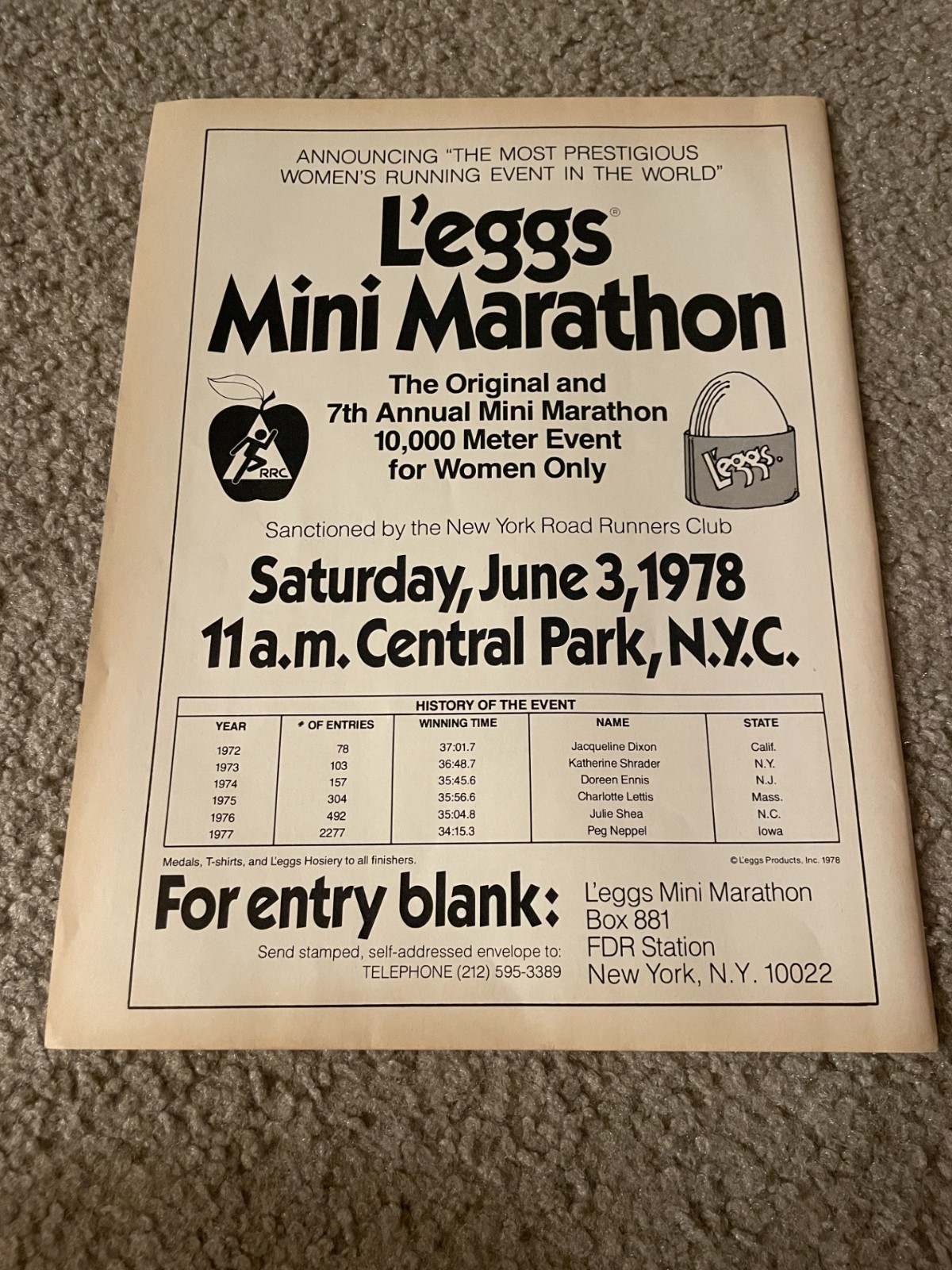 Vintage 1978 L\'EGGS MINI MARATHON WOMEN RACE Print Ad CENTRAL PARK NYC NY 1970s Vintage 1978 L\'EGGS MINI MARATHON WOMEN RACE Print Ad CENTRAL PARK NYC NY 1970s