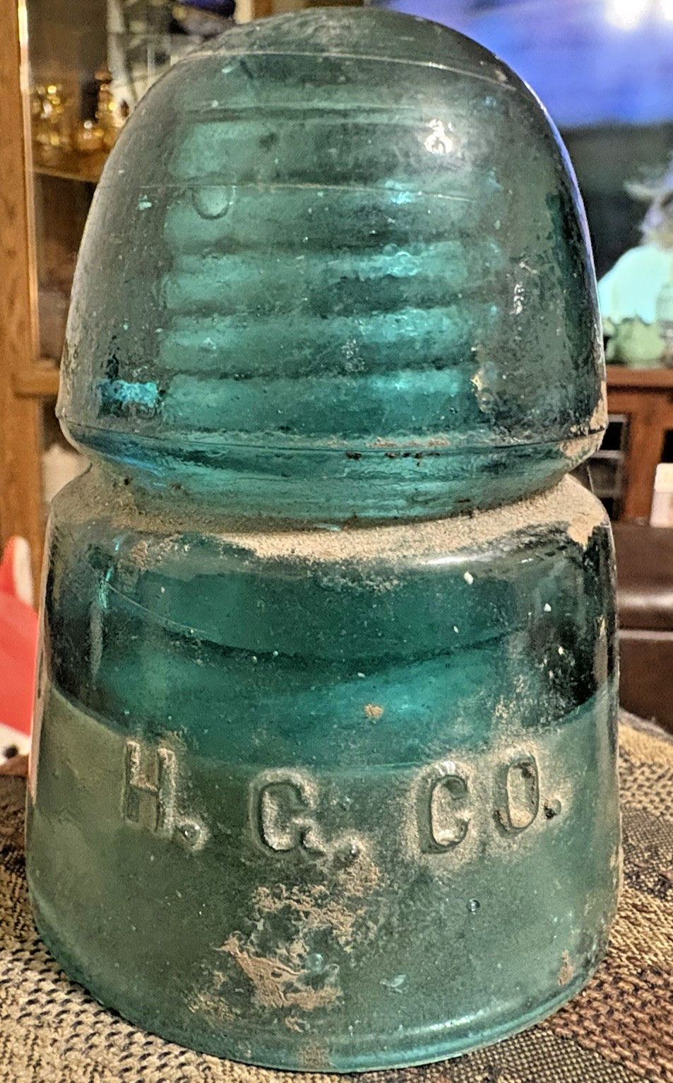Dirty As Found HGCO Beehive Insulator Cd 145 Bold Embossing