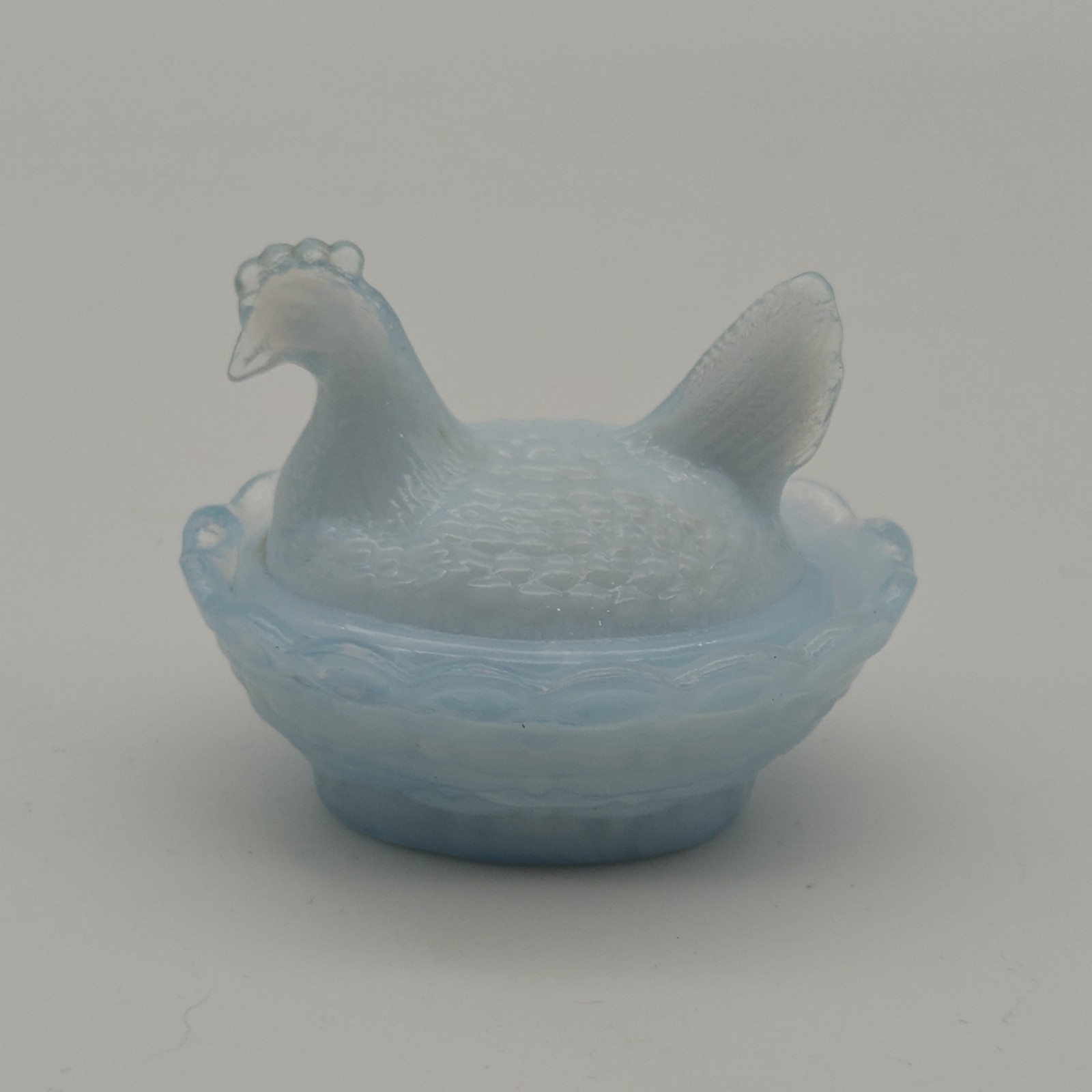 Light Blue Boyd Mini Hen on Nest Salt Cellar 2.5” 