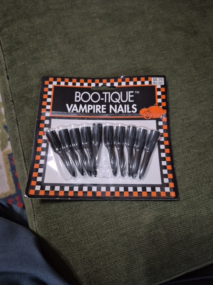 VTG 1996 Boo-Tique Novelties Finger Nails Black Costume Horror Claws Sealed NOS