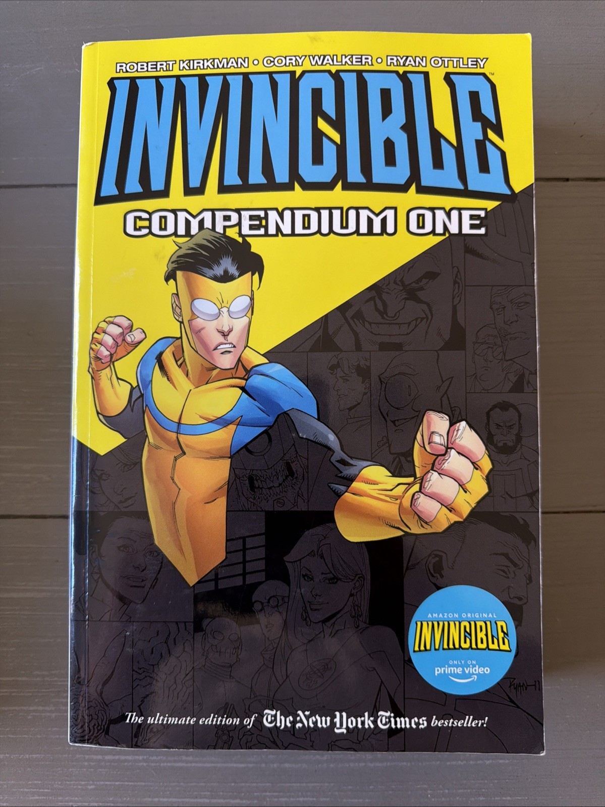 Invincible Compendium Volume 1 by Robert Kirkman (paperback) Invincible Compendium Volume 1 by Robert Kirkman (paperback)