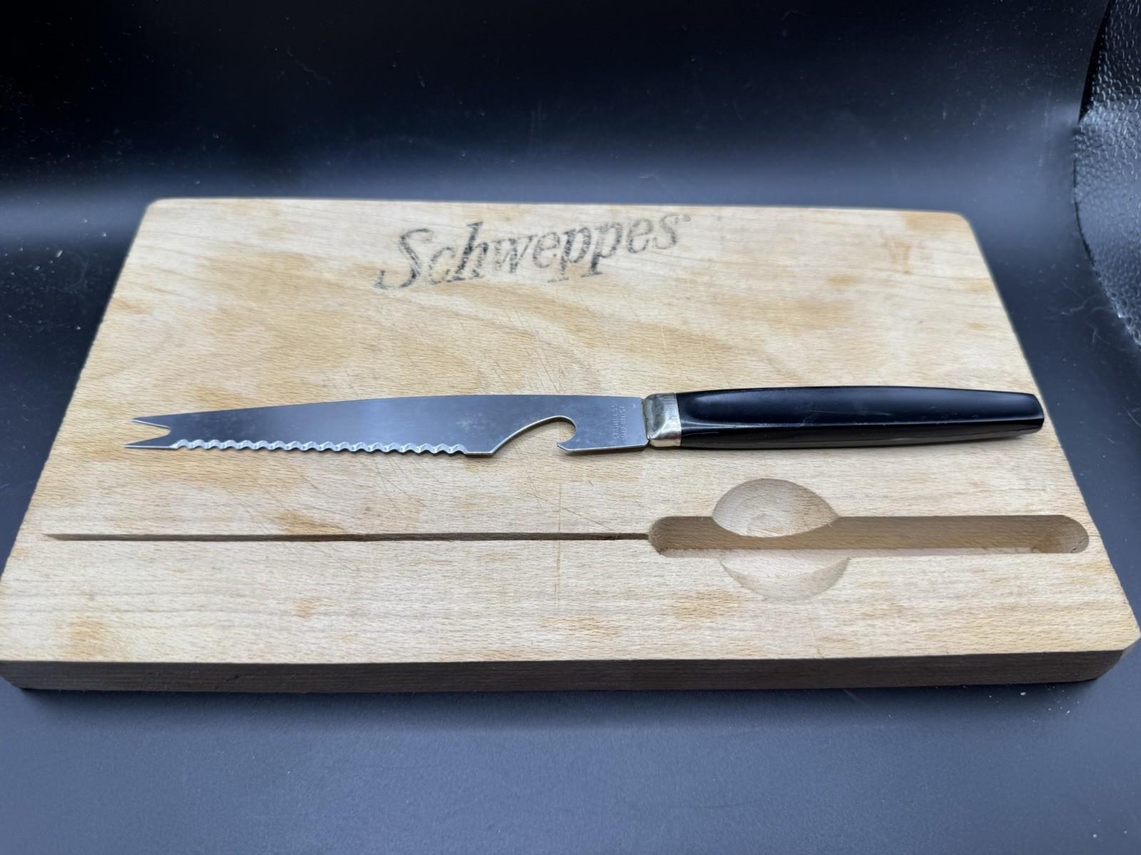 VTG Schweppes Mixers Wooden Cutting Cheese Board Magnetic Bar Knife Barware
