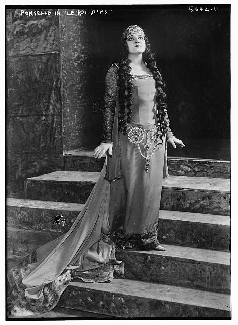 Photo:Rosa Ponselle in Le Roi dYs