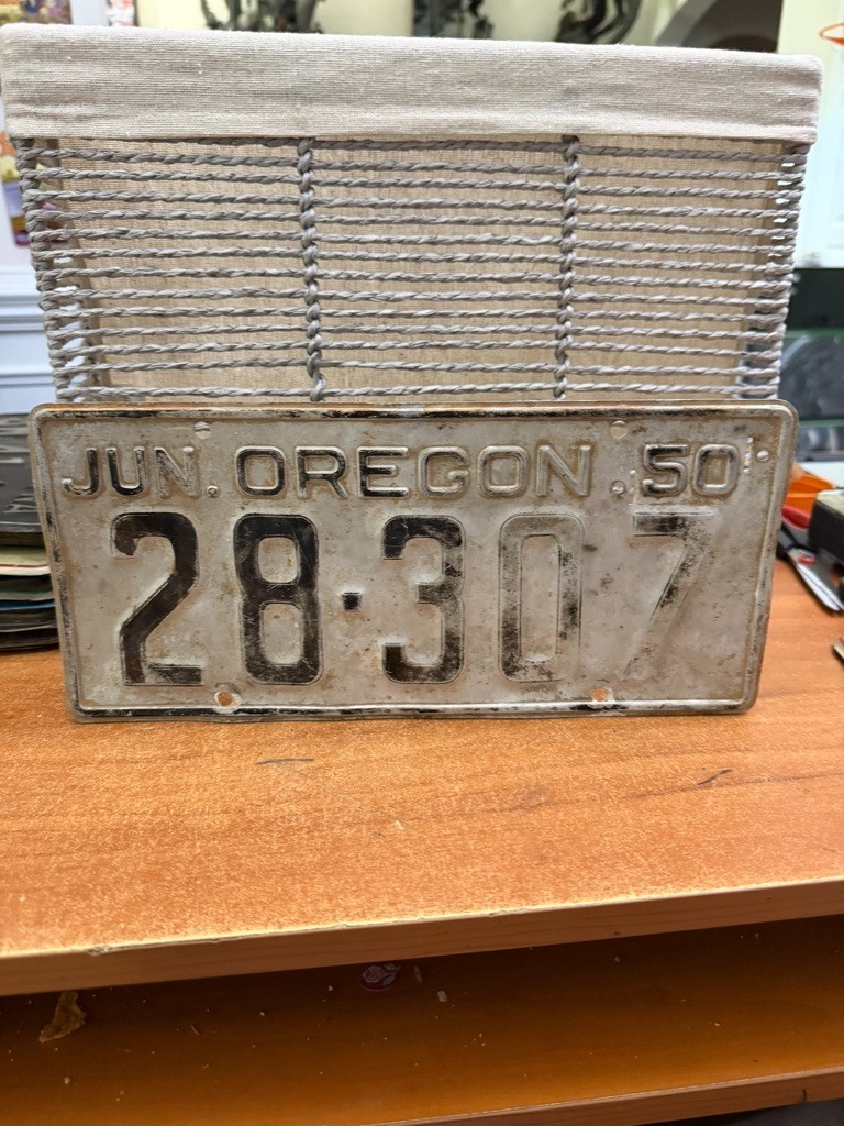 Vintage  License Plate Tag Oregon 1950 28-307