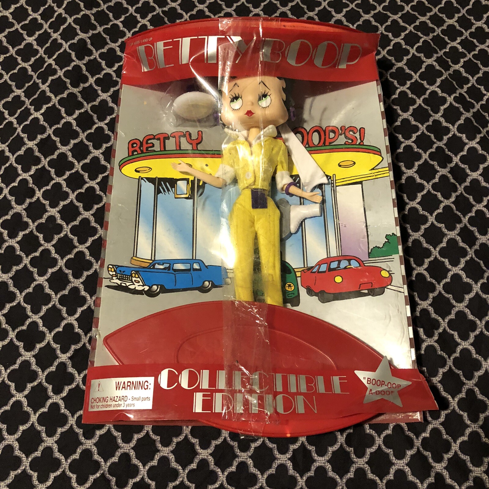 Vintage 1998 Betty Boop Carhop Milkshake Collector Edition Doll Figure 90s Box