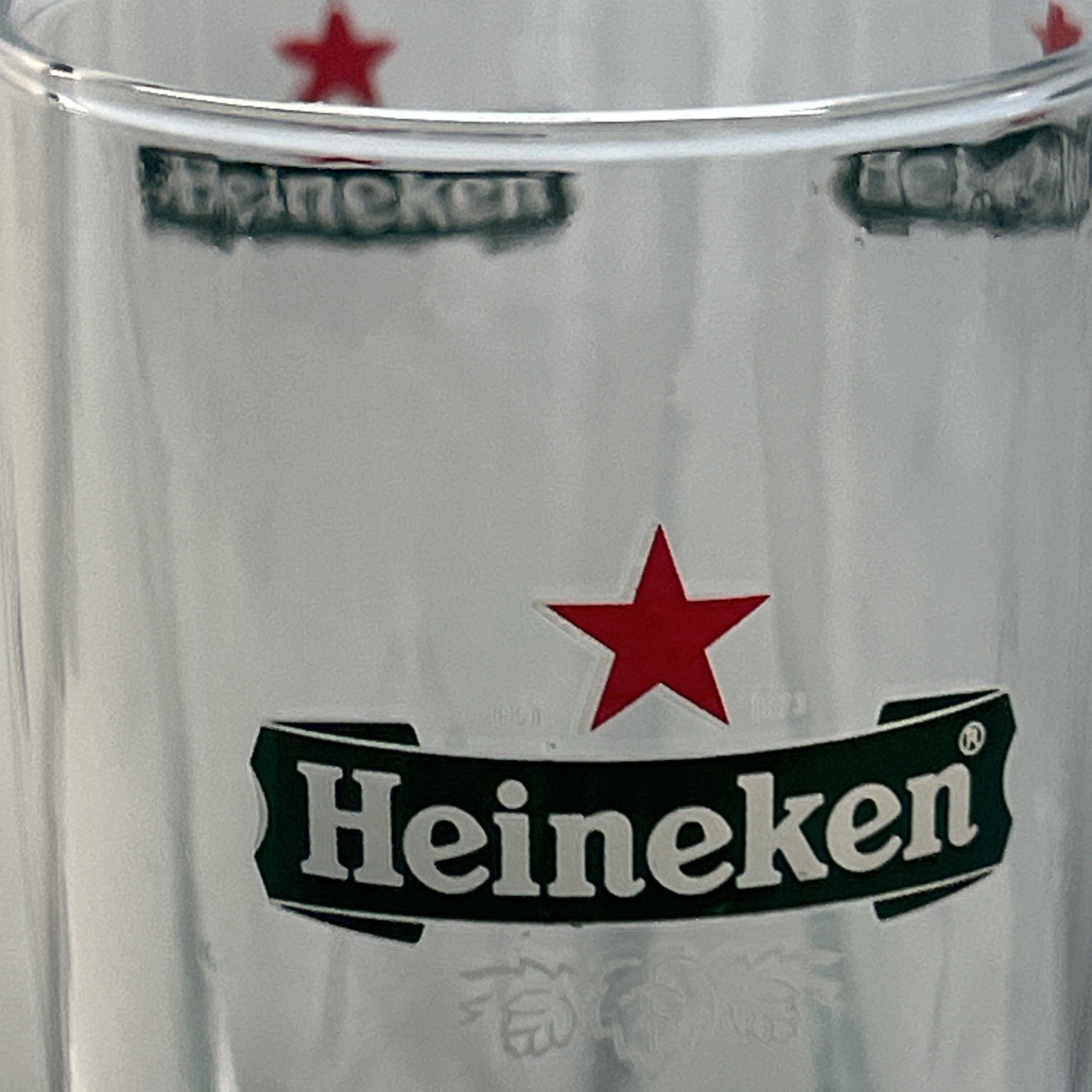 Set of 4  Heineken Red Star 0.25L Beer Glasses Etched Bottom