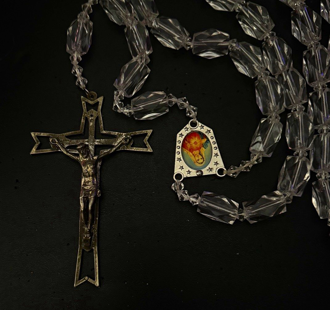 Clear Faceted Vintage Lucite Bead Large Wall Rosary Crucifix Medal Italy