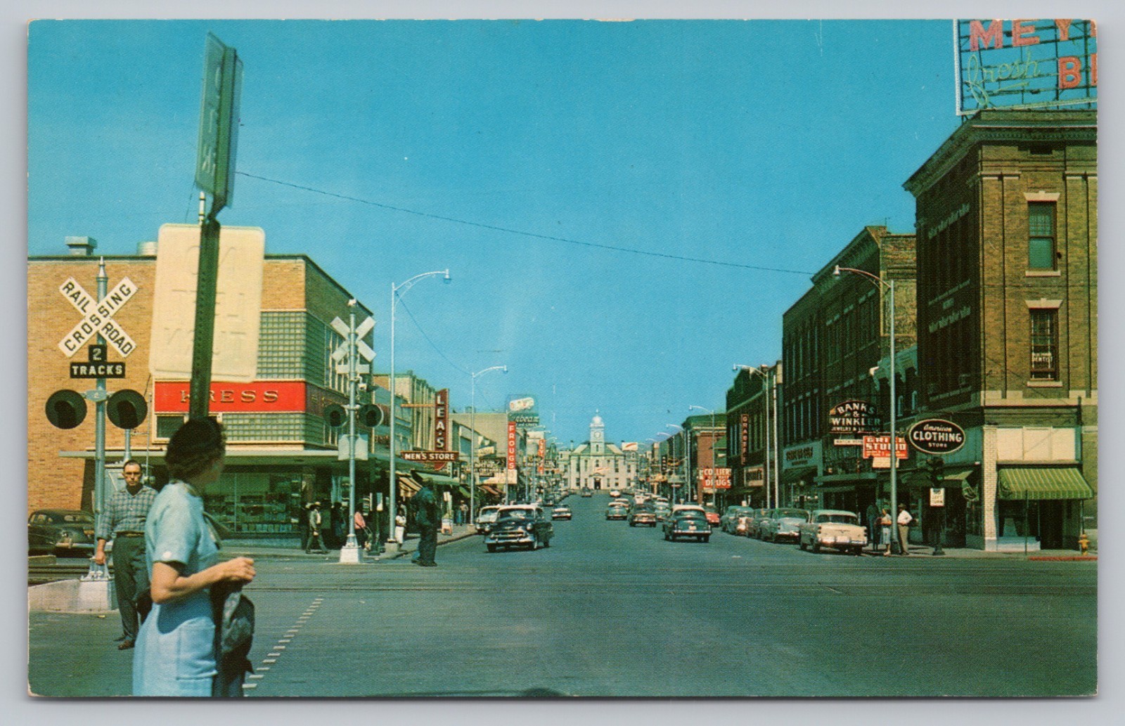 Pine Bluff AR Main St Jefferson Co Court House Lea\'s Stores Signs Postcard G3