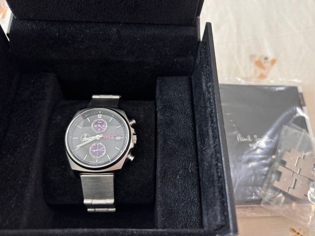 Paul Smith Final Eyes Wristwatch Unisex
