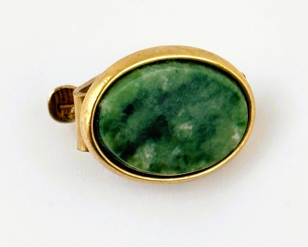 Vtg Destino 12K Gold Filled Green Stone Cabochon Oval Tie Tack Vintage Lapel Pin