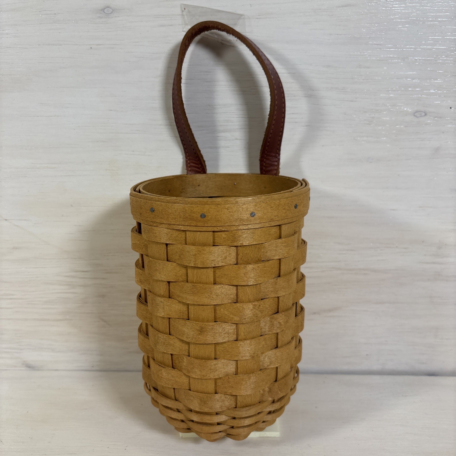 LONGABERGER 2004 SMALL GATEHOUSE BASKET 7.5 LONGABERGER 2004 SMALL GATEHOUSE BASKET 7.5