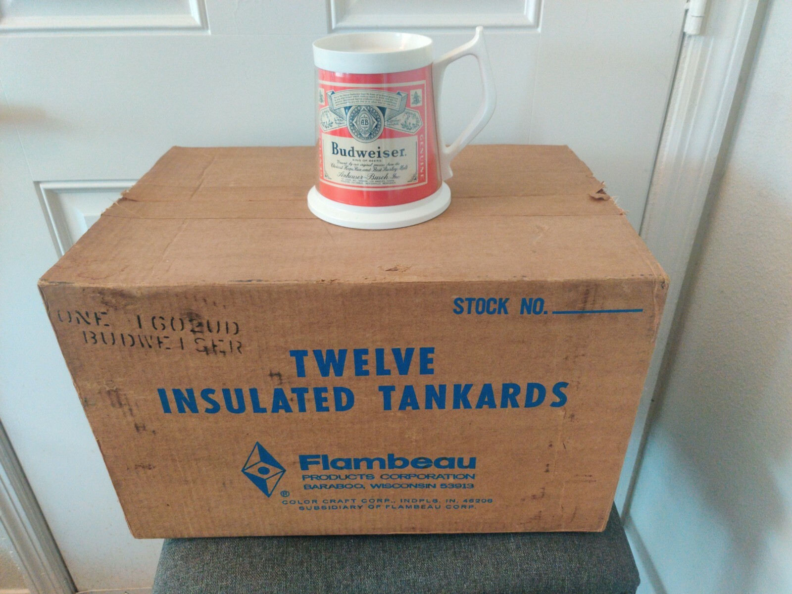  12 Budweiser  insulated tankards Flambeau product original box vintage 🆕
