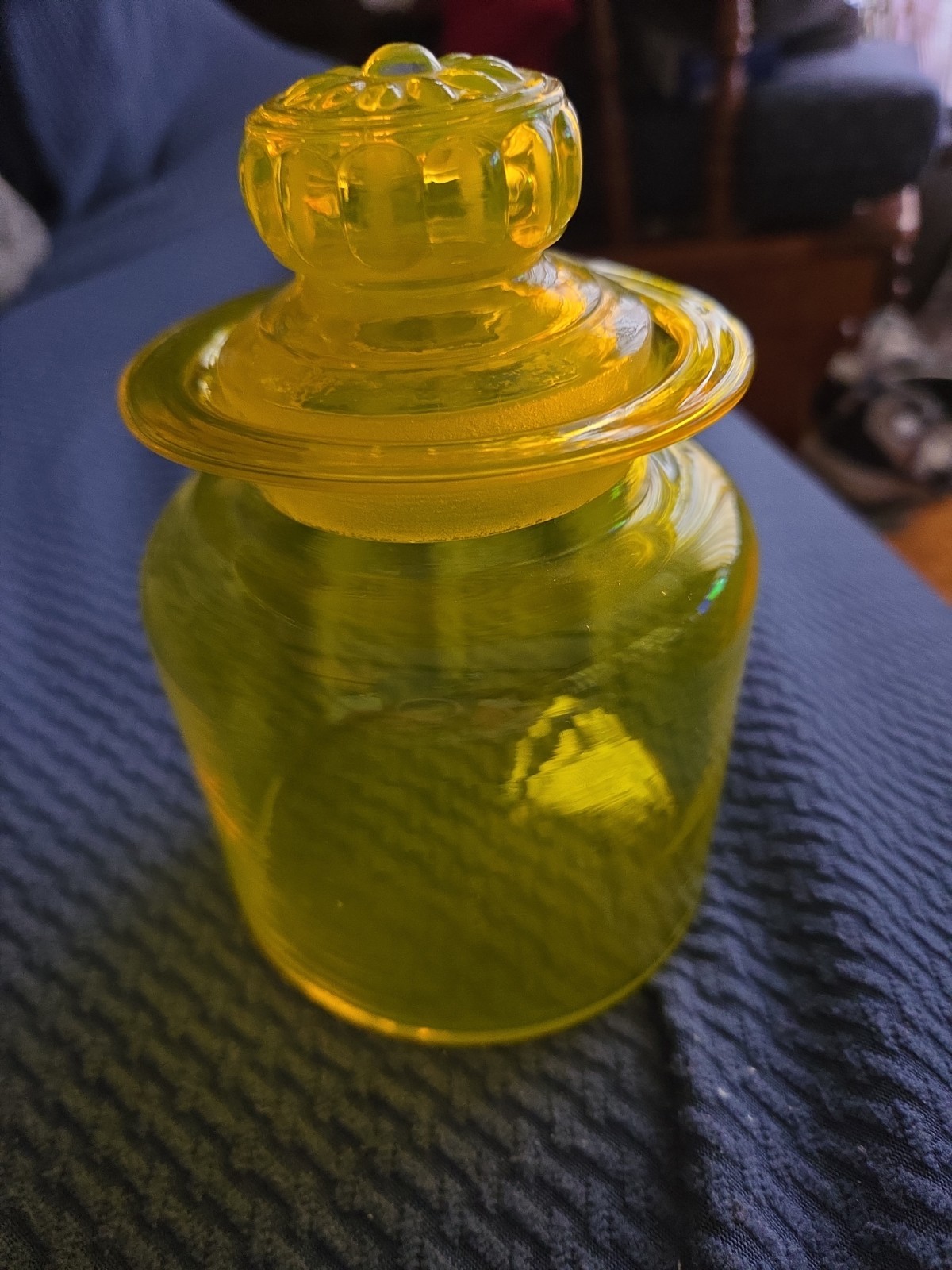 Vtg Takahashi Glass Bright Citrus Yellow Daisy Lid 6