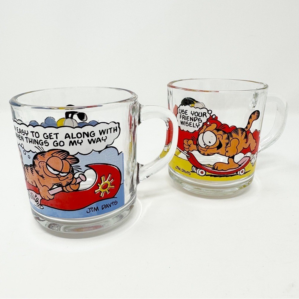 Vintage 1978 McDonald\'s Garfield Graphics Glass Mug Set
