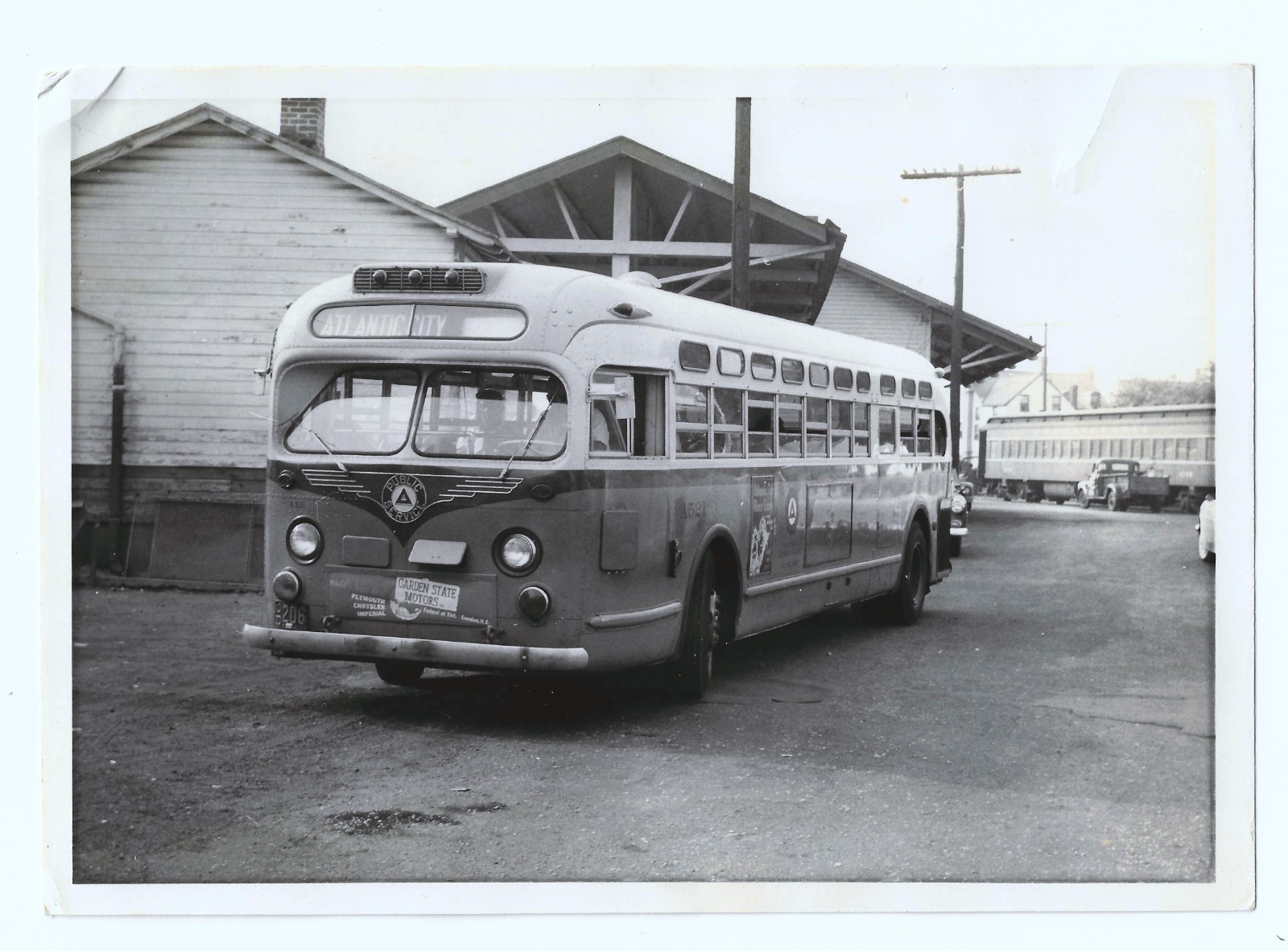 1957 Cape May to Atlantic City New Jersey; old passenger bus, history, 5x7 photo 1957 Cape May to Atlantic City New Jersey; old passenger bus, history, 5x7 photo