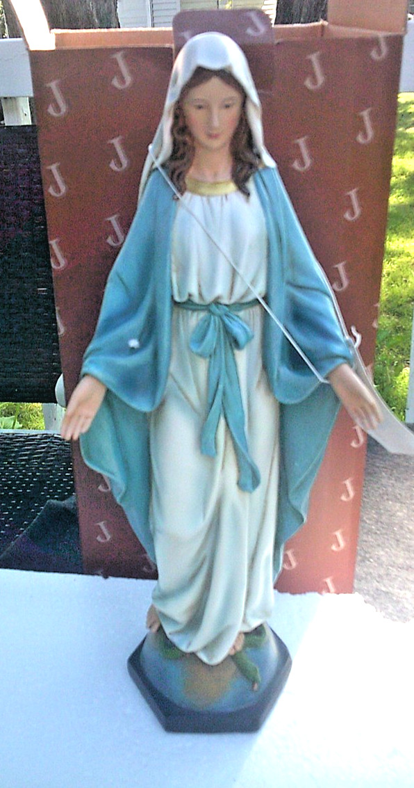 In Box Our Lady Of Sorrows 10 1/4 In Tall Figurine By Joseph\'s Studio In Box Our Lady Of Sorrows 10 1/4 In Tall Figurine By Joseph\'s Studio
