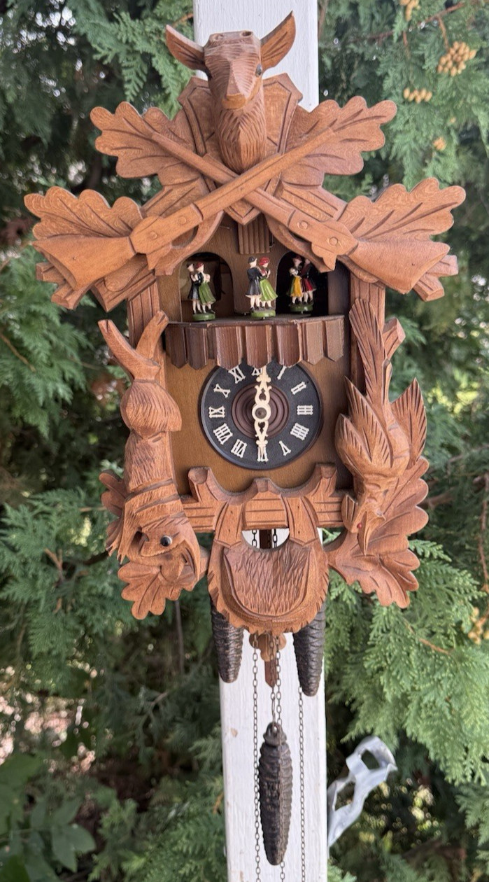 Vintage German Hunter Musical Cuckoo Clock  - VIDEO - NEEDS SERVICE