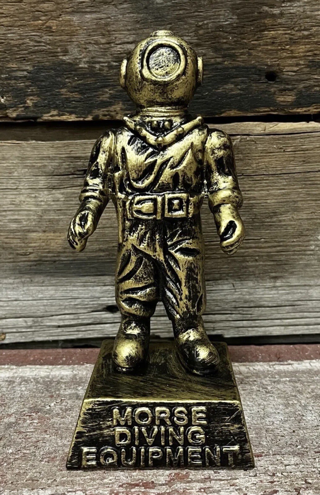 MORSE Diving Equipment 8” Tall Retro Deep Water Diver Suit Metal Statue