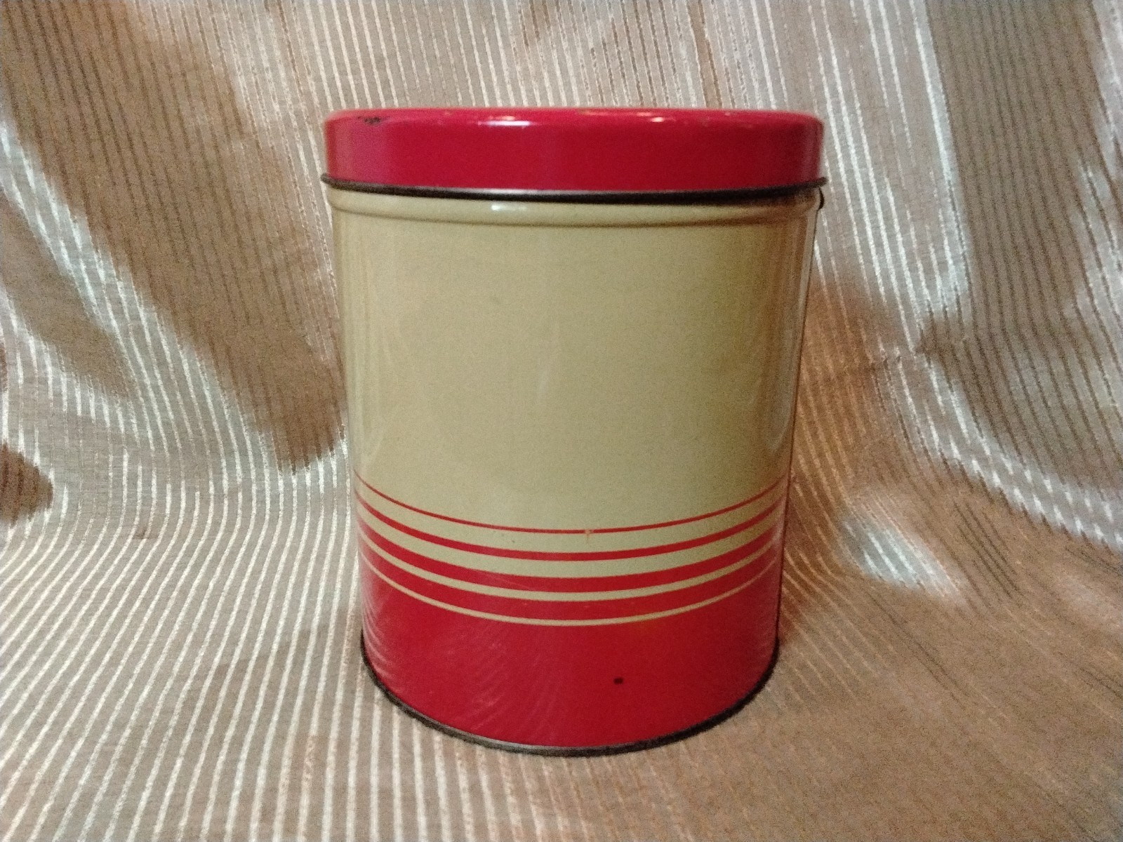 Vintage Old Reliable Coffee Tin Red and Cream Canister 6\