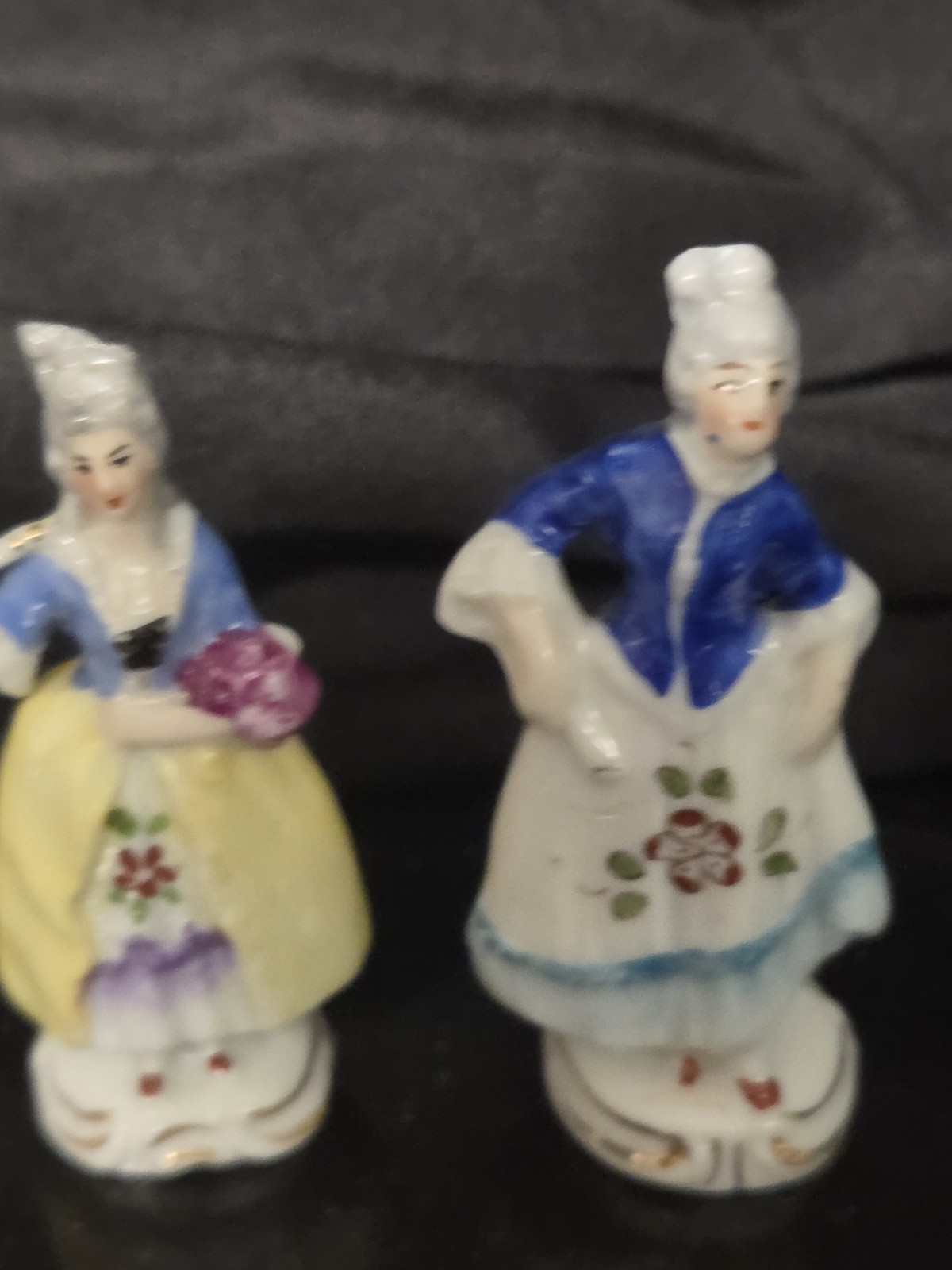 Vtg Antique German Porcelain Miniature Figurines Colonial Victorian Ladies Pair Vtg Antique German Porcelain Miniature Figurines Colonial Victorian Ladies Pair