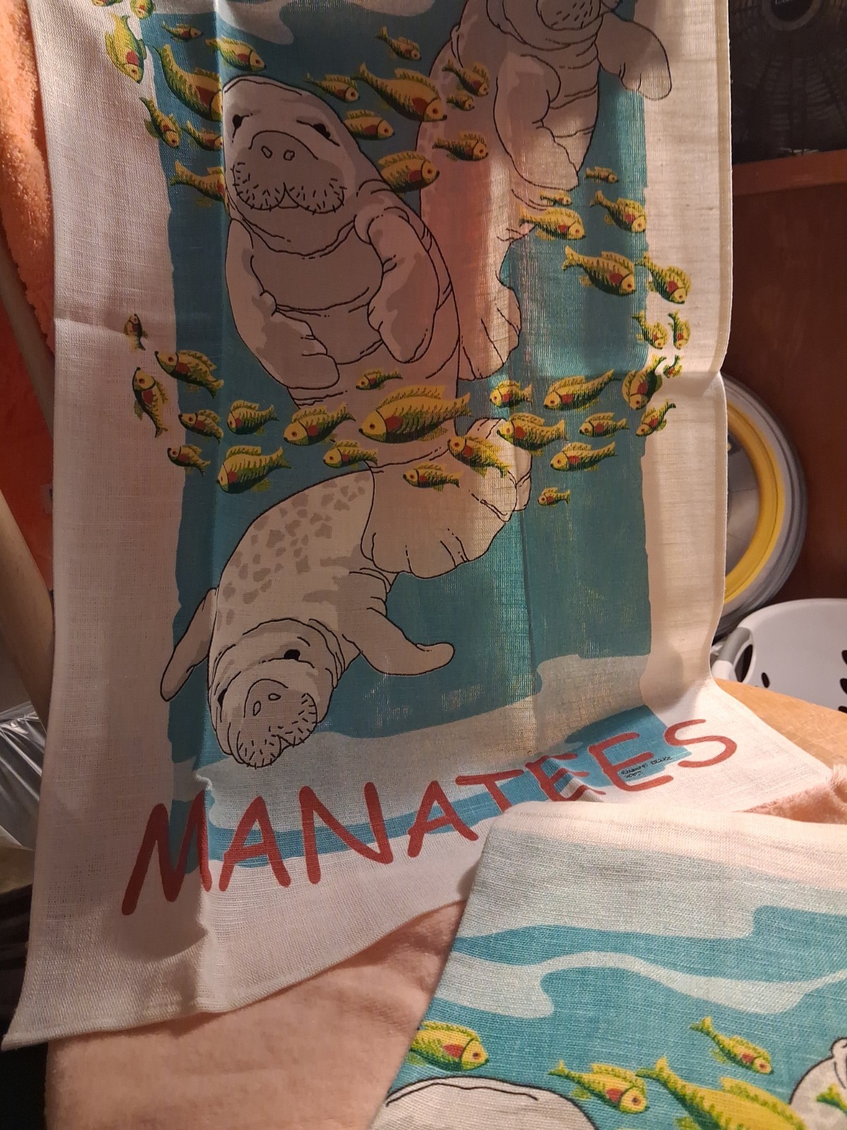 Vintage Mid-Century Linen Tea Towel/CURTAN ,LAUREL BAHE ART MANTAEES 26x15
