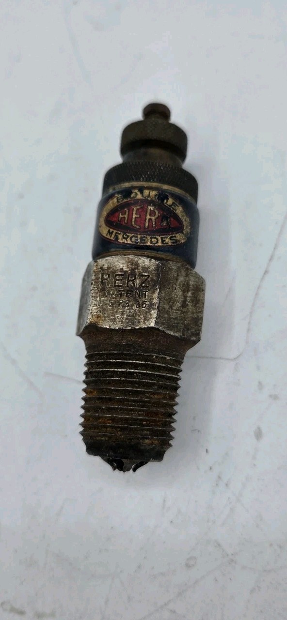 Early Antique Herz Bougie Mercedes Spark Plug Pat. 1905 Blue Porcelain