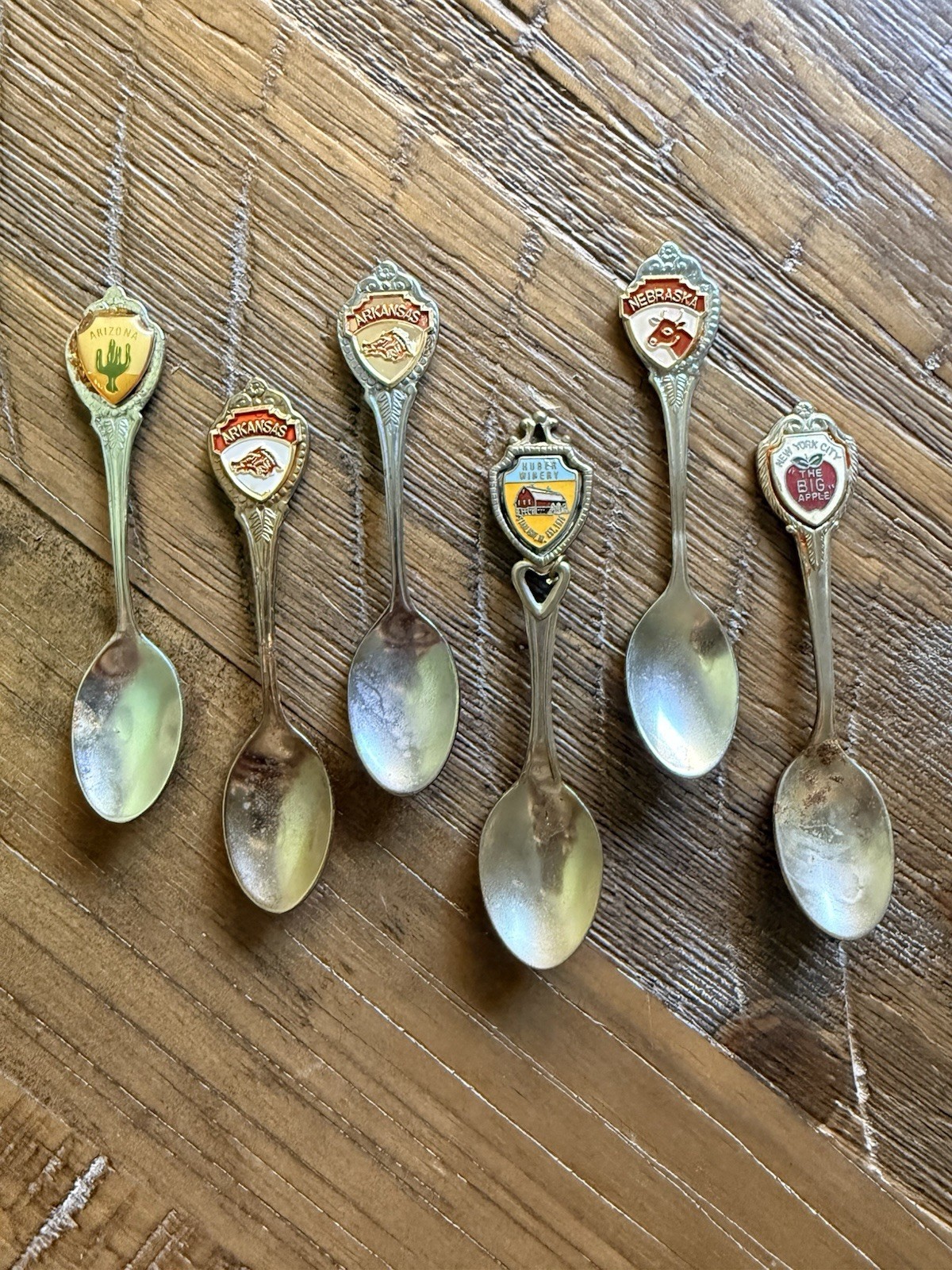 Vintage Souvenir Spoons USA Arizona Arkansas Indiana Nebraska New York City 6Pcs
