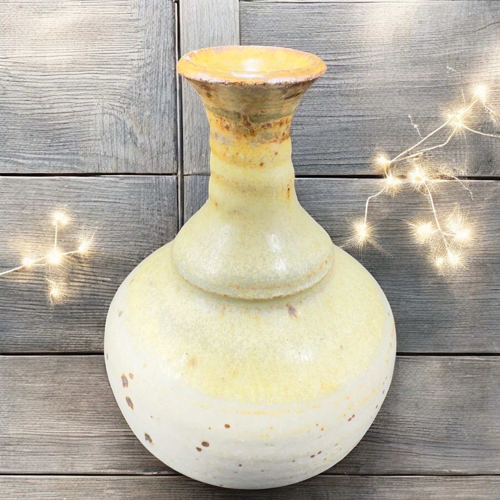 Vintage Hand Made Stoneware Pottery Bud Vase Bottle Shape Speckled Glaze READ Vintage Hand Made Stoneware Pottery Bud Vase Bottle Shape Speckled Glaze READ