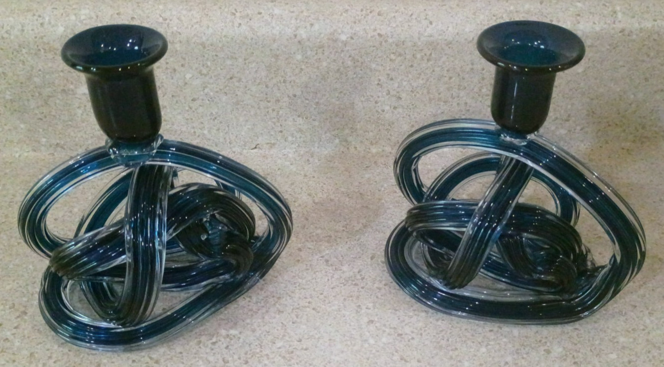 Blown Glass Blue Iridescent Unique Endless Love Friendship Knot Candle Stand Set Blown Glass Blue Iridescent Unique Endless Love Friendship Knot Candle Stand Set