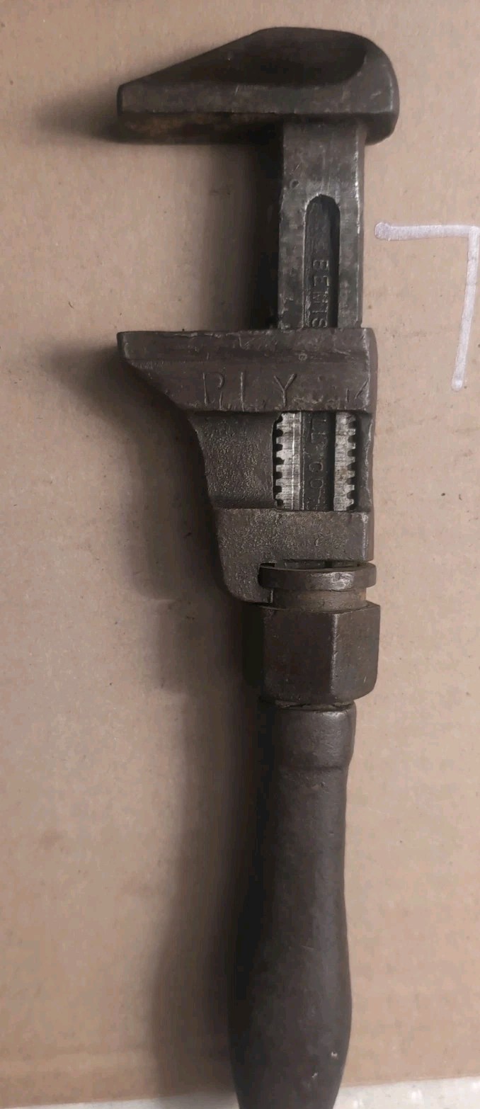  Antique  Bemis & Call Pipe Wrench Smooth Jaw PLY Plymouth Locomotive Works 1907