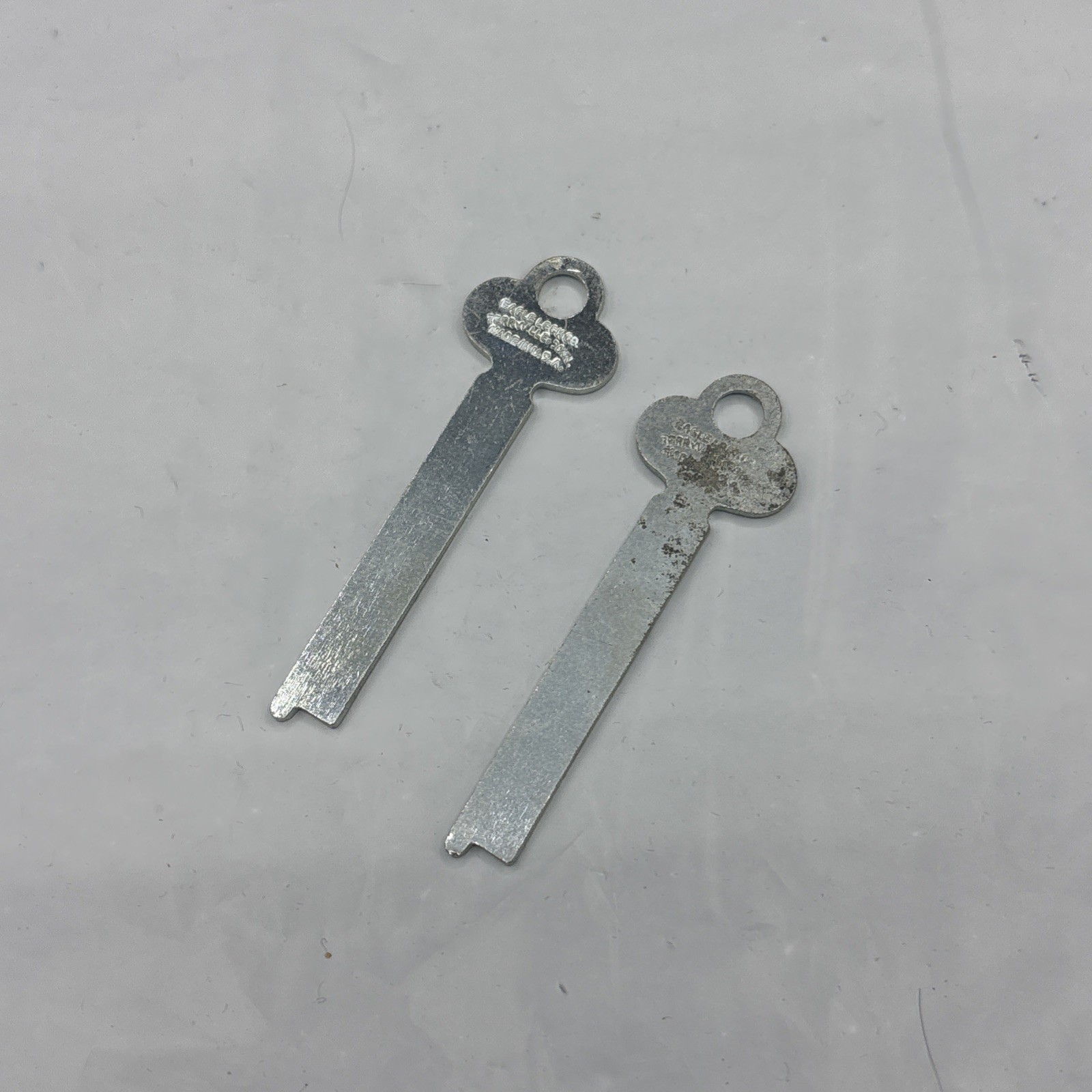 Flat Key Lock Steamer Trunk Padlock Eagle Lock Co. Lot Of 2