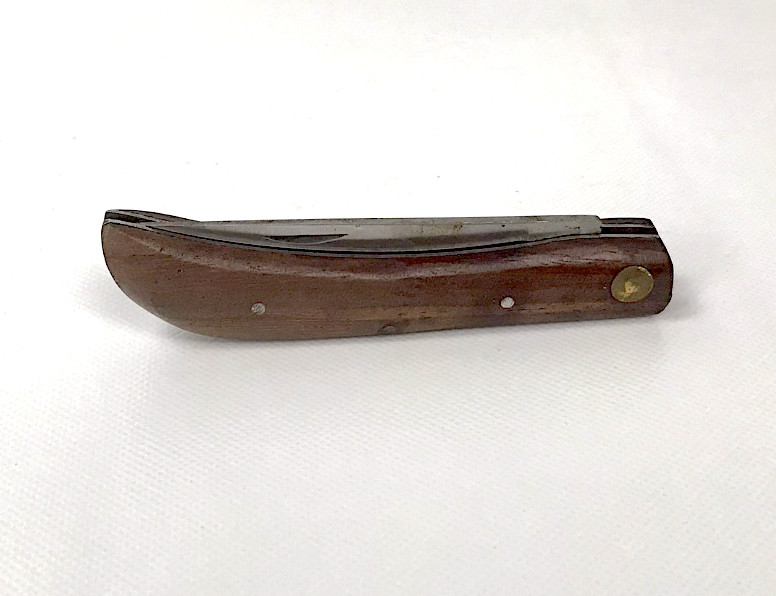 Traditional Curved Wood Handle Pocket Knife