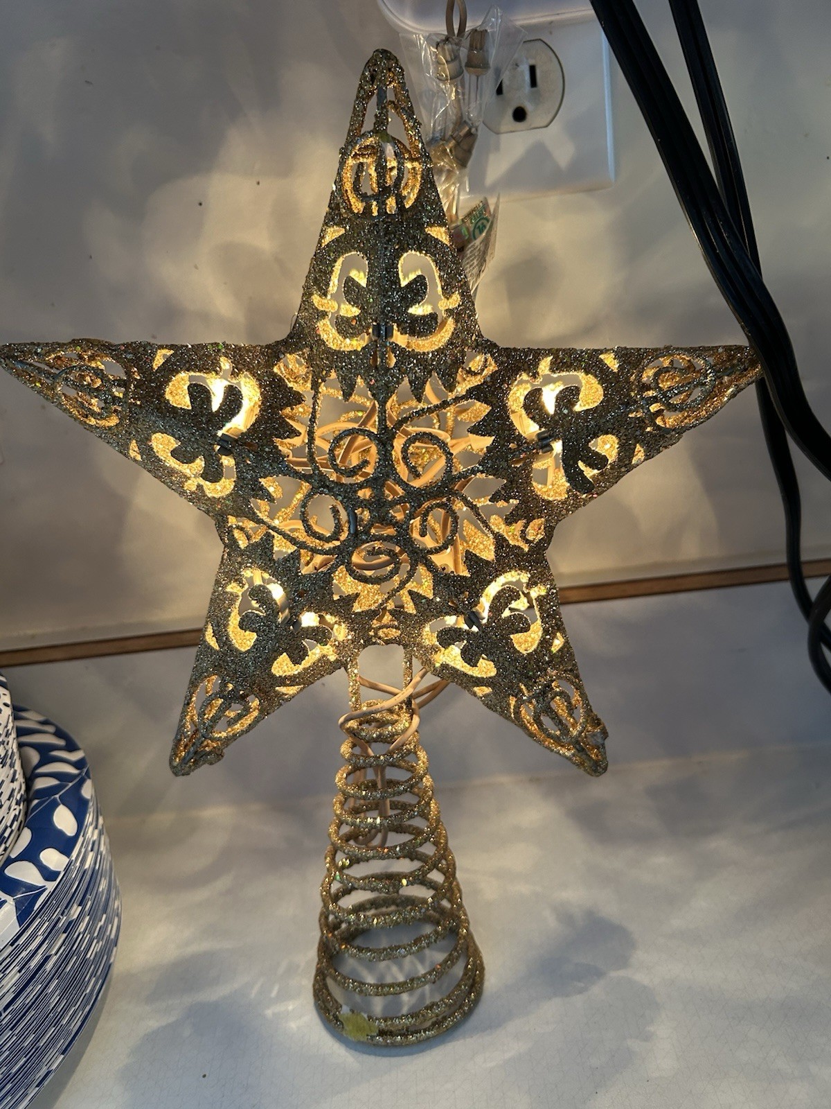 Large Gold Lacy Glittered Christmas Tree Star Topper 11.5” Tested Country Chic