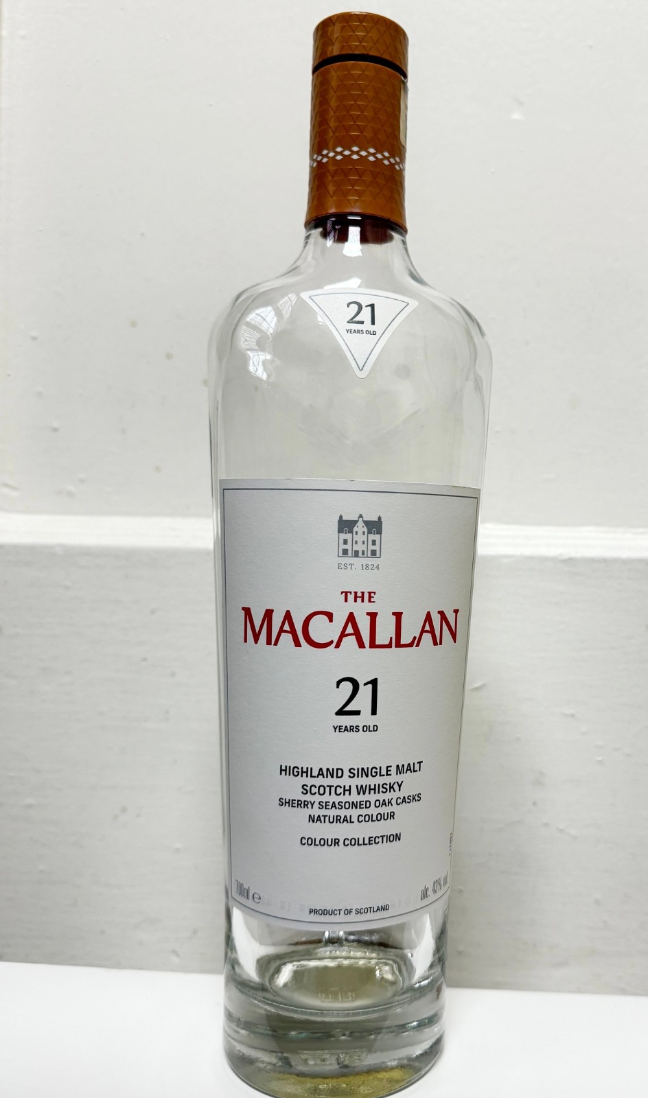Macallan 21 COLOUR COLLECTION, EMPTY bottle whisky glenlivet. duty FREE