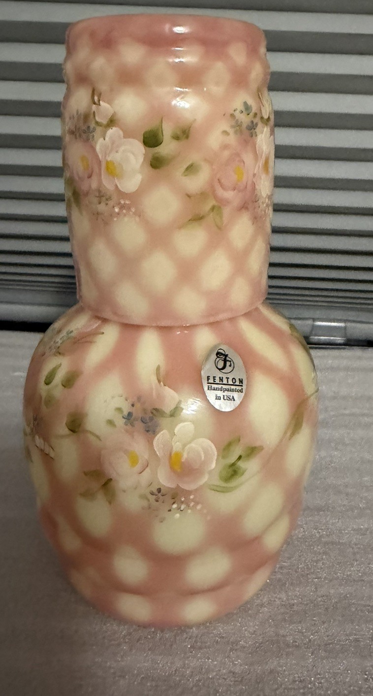 FENTON diamond optic Burmese  smooth Tumble up smooth Circle of Love 28/51 2001