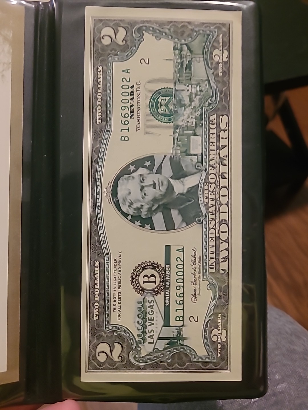 Lucky $2 Dollar star note Nevada Las Vegas Uncirculated Centered Casino