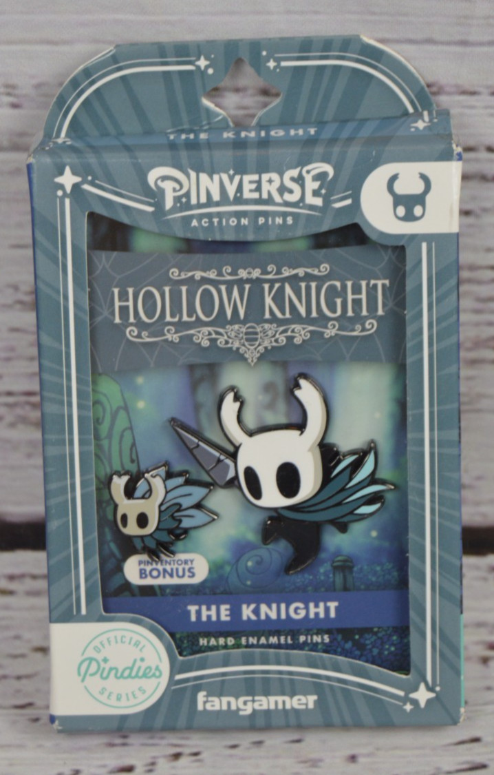 PINVERSE Hollow Knight The Knight Enamel Figure Pin Holofoil Card Sticker NEW