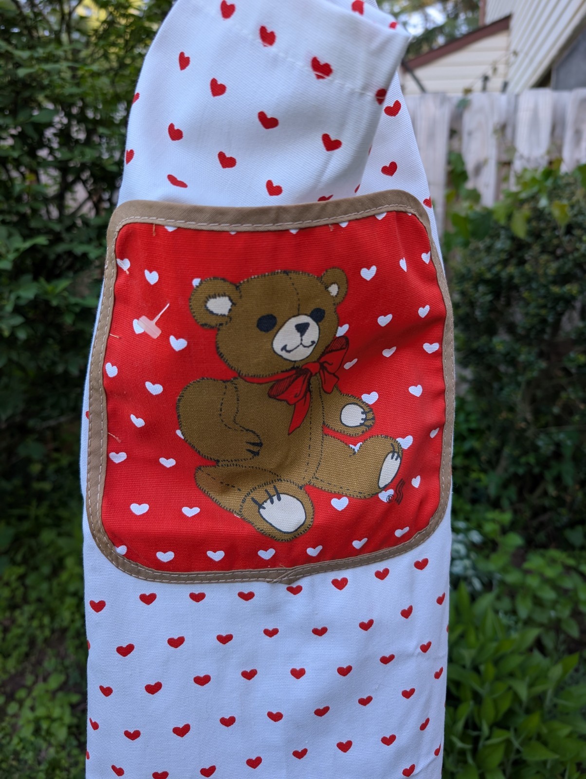 Vintage Apron w Bear Stevens &Assoc Retro Vintage Kitchen Cloths New Old Stock