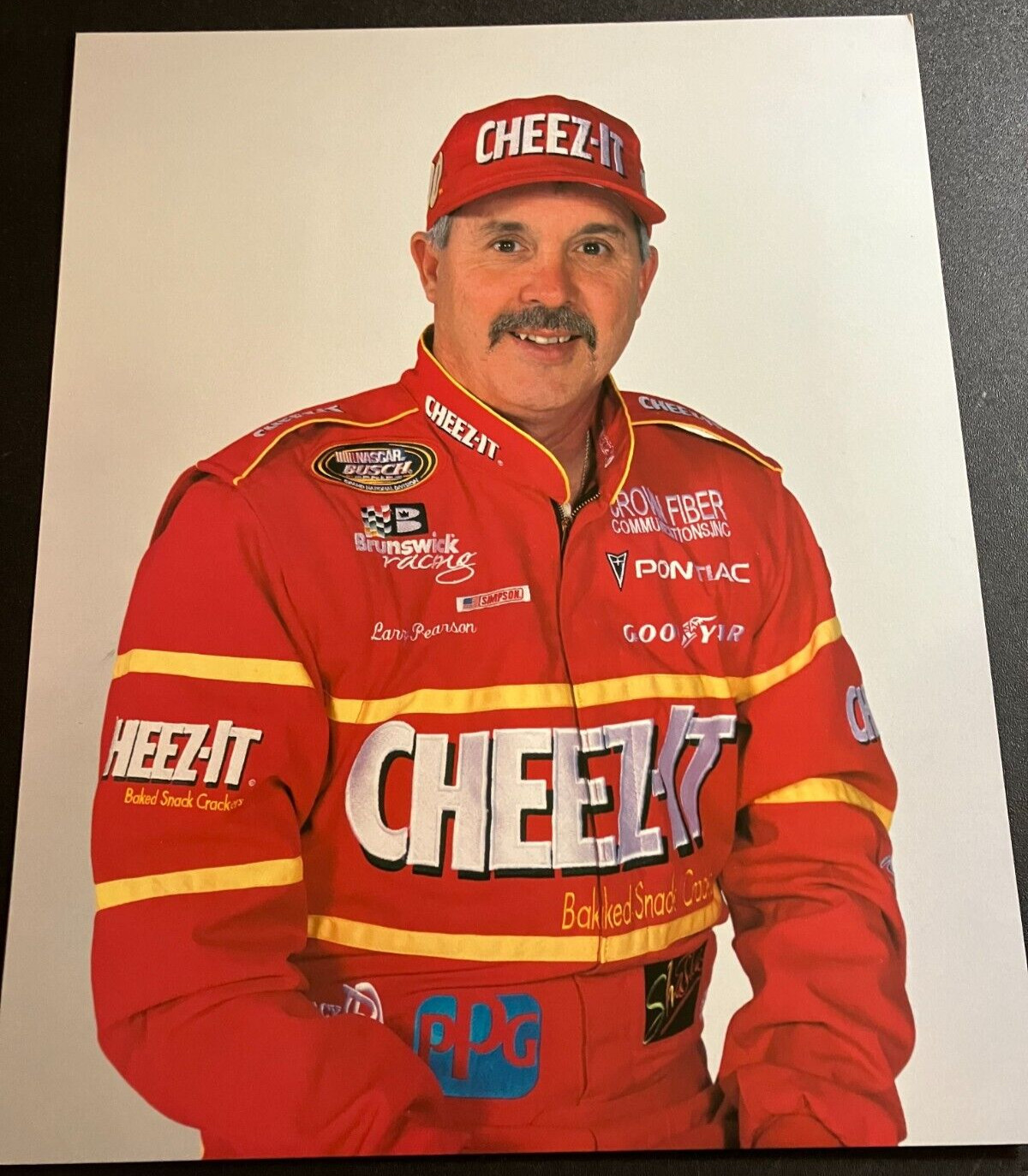 1999 Larry Pearson #00 Cheez-It Pontiac - NASCAR Busch Hero Card Handout