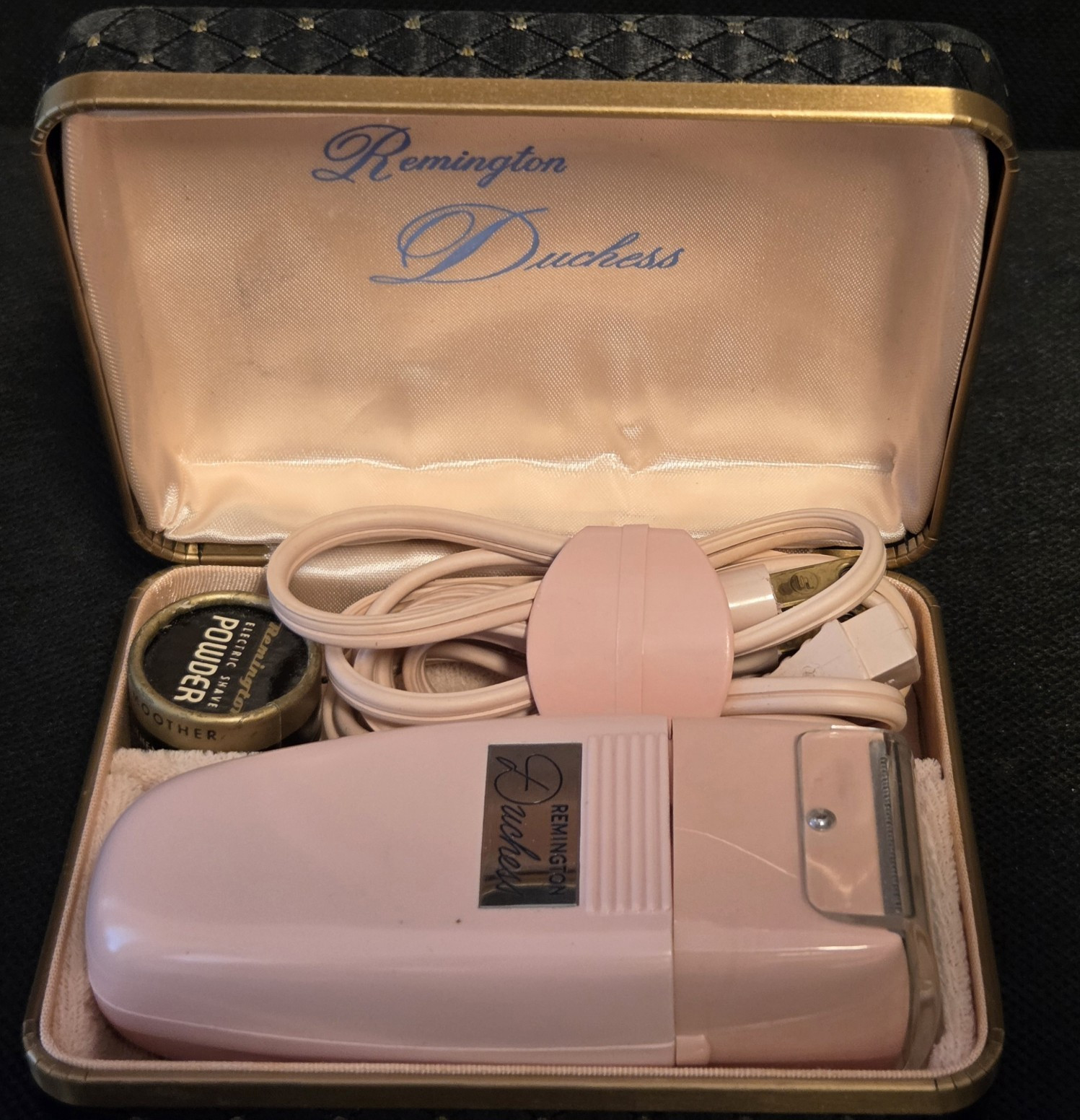 Vintage 1950s Remington Duchess Pink Electric Shaver Model 604 NOS Mint WORKING