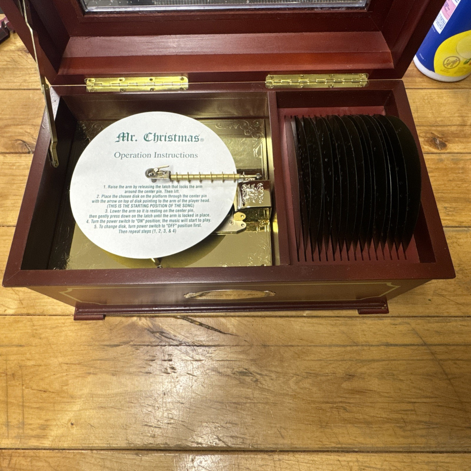 Vintage Mr. Christmas Holiday Music Box Wooden Case 16 Disc Set Glass Top Video