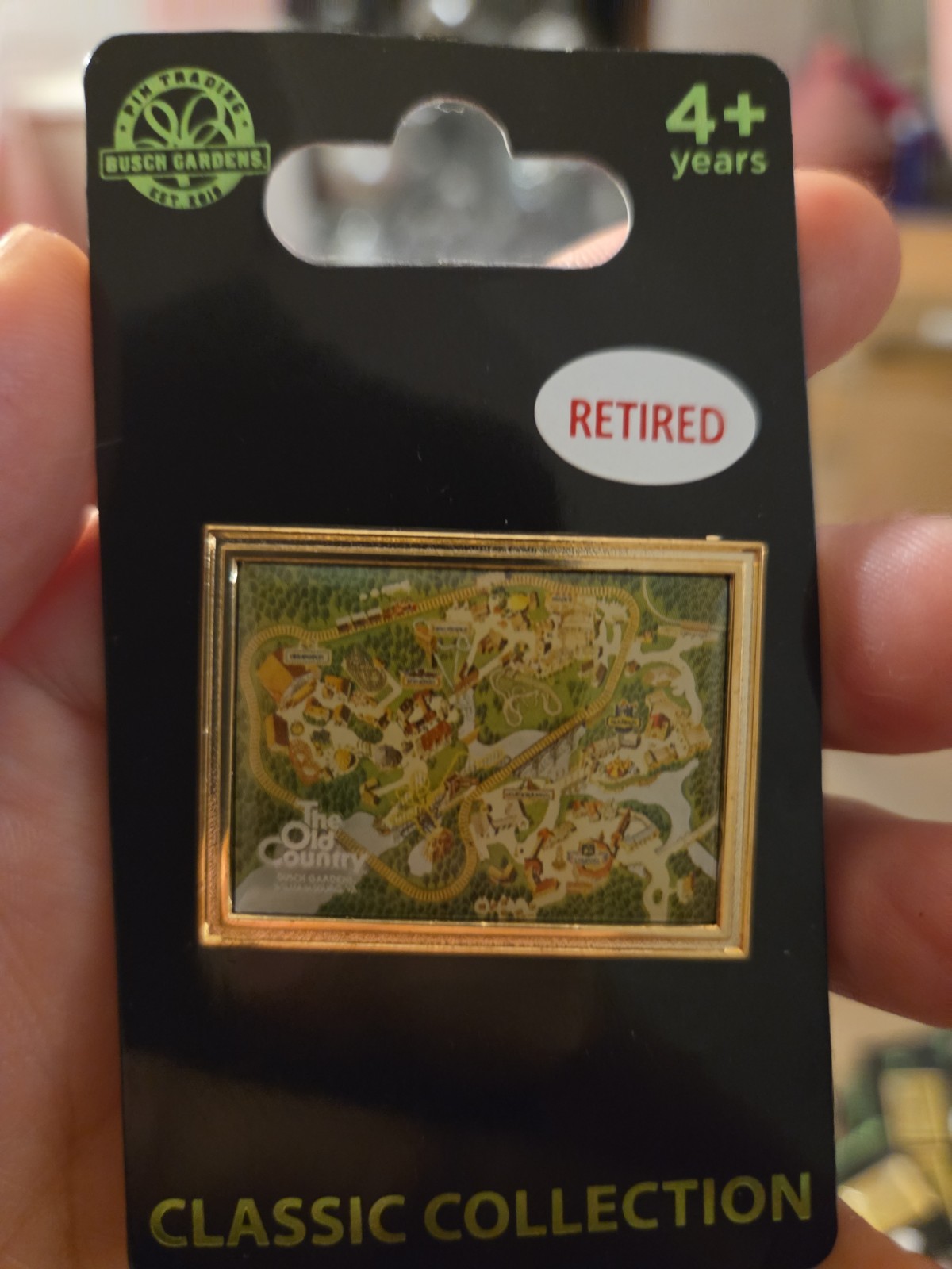New Busch Gardens Williamsburg Classic Collection Old Country Pin