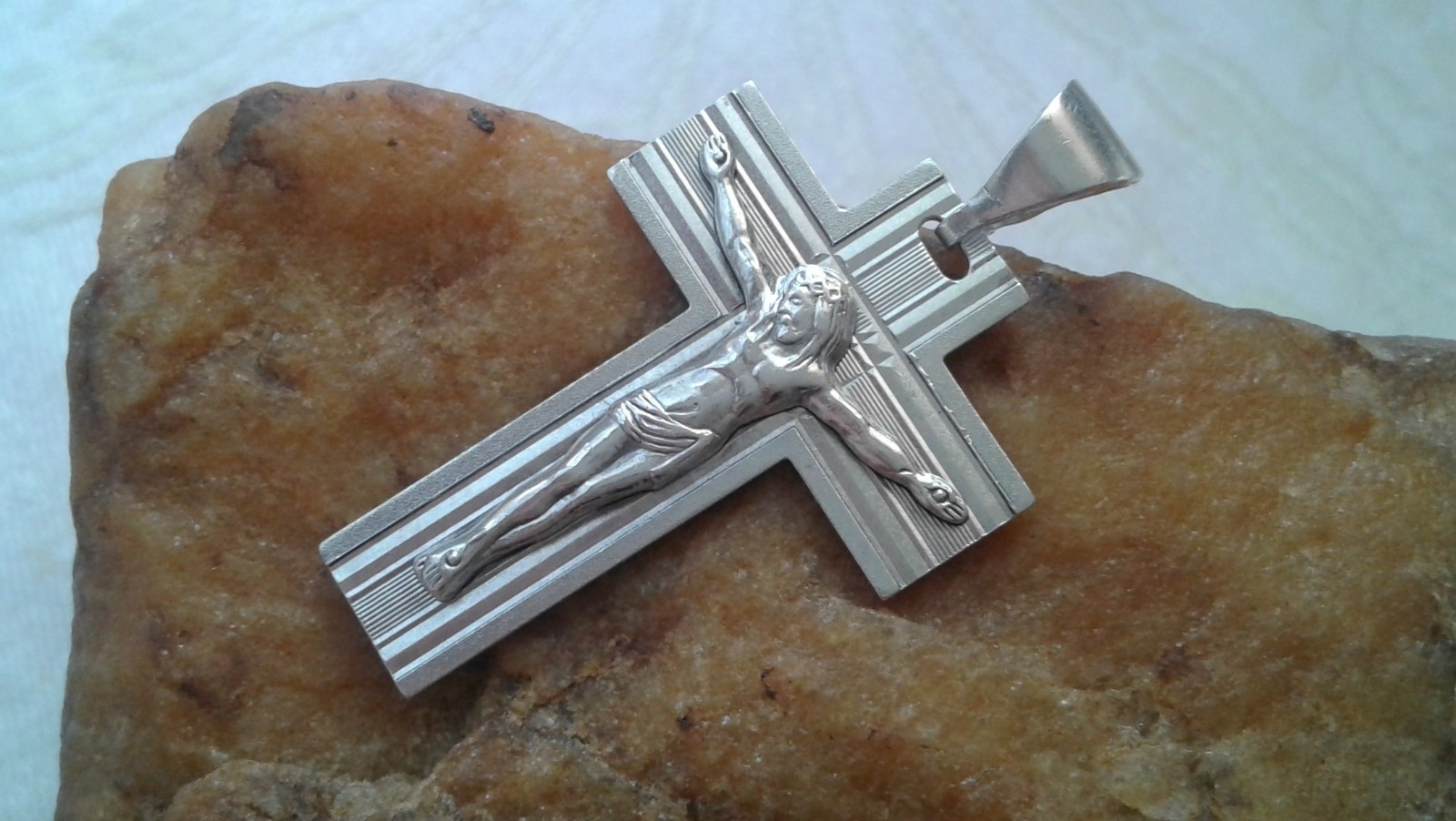 VINTAGE SOLID STERLING SILVER BOLD 1 7/16 VINTAGE SOLID STERLING SILVER BOLD 1 7/16