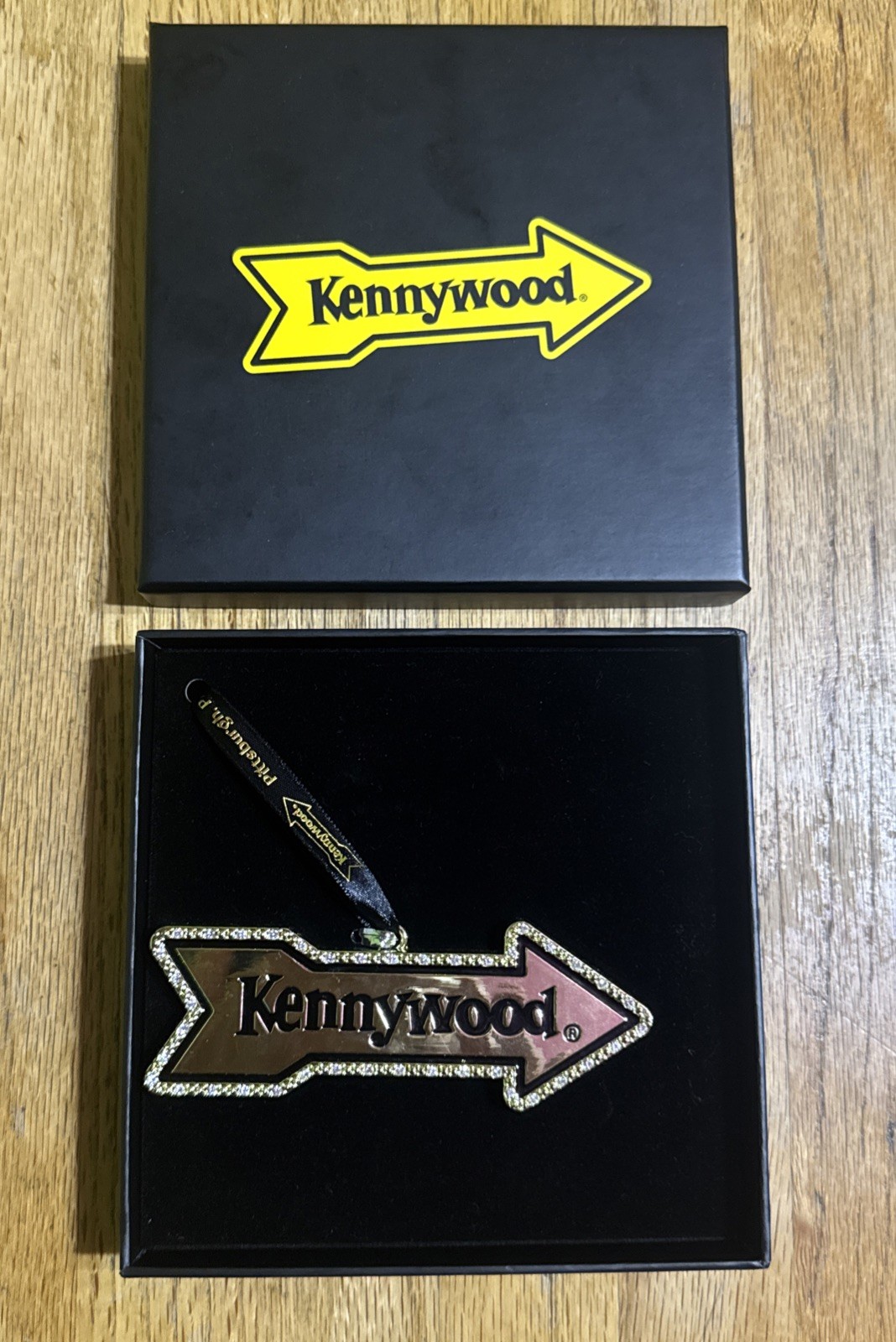 Kennywood Park Arrow Christmas Ornament, 4.5” long, New In Gift Box, Excellent Kennywood Park Arrow Christmas Ornament, 4.5” long, New In Gift Box, Excellent
