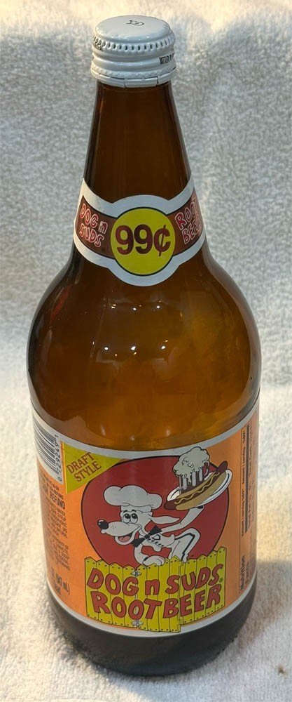Vintage 32oz Dog N Suds Root Beer Bottle