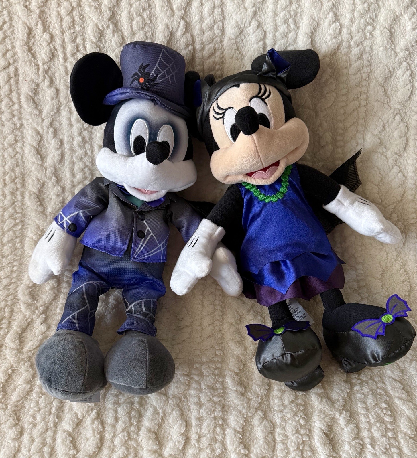 Mickey And Minnie Halloween Themed Plushies 15 Inches Brand New