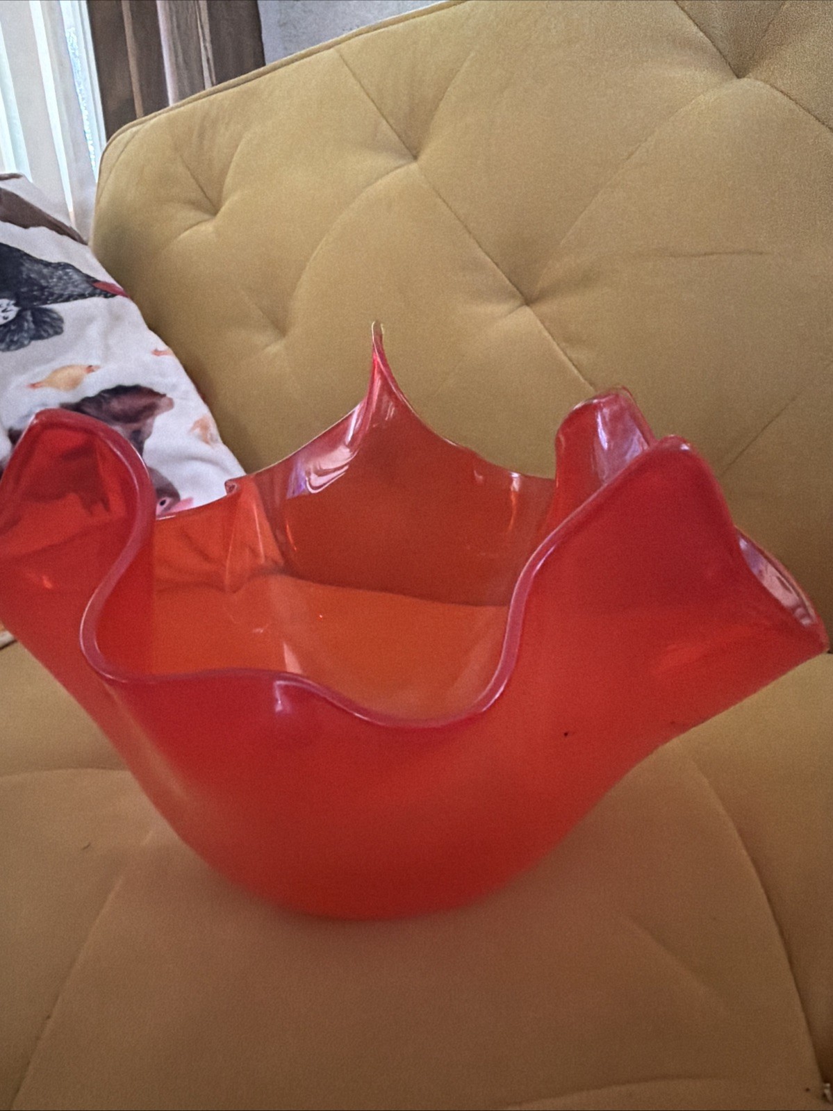 Vintage Bischoff (?) Handkerchief Vase Persimmon Mid Century West Virginia USA Vintage Bischoff (?) Handkerchief Vase Persimmon Mid Century West Virginia USA